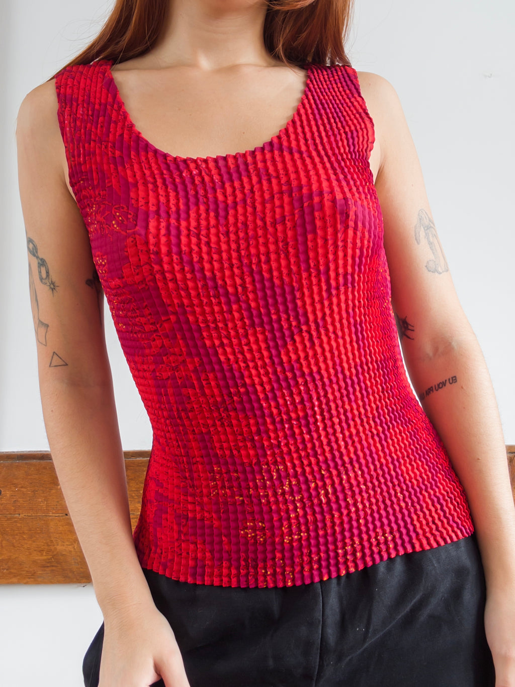 Crinkle Tank
