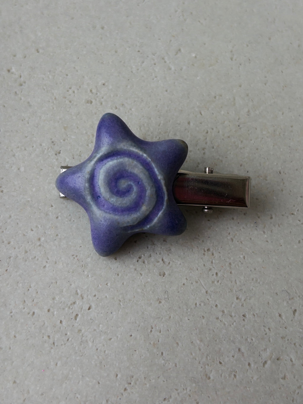 Swirl Star Clip