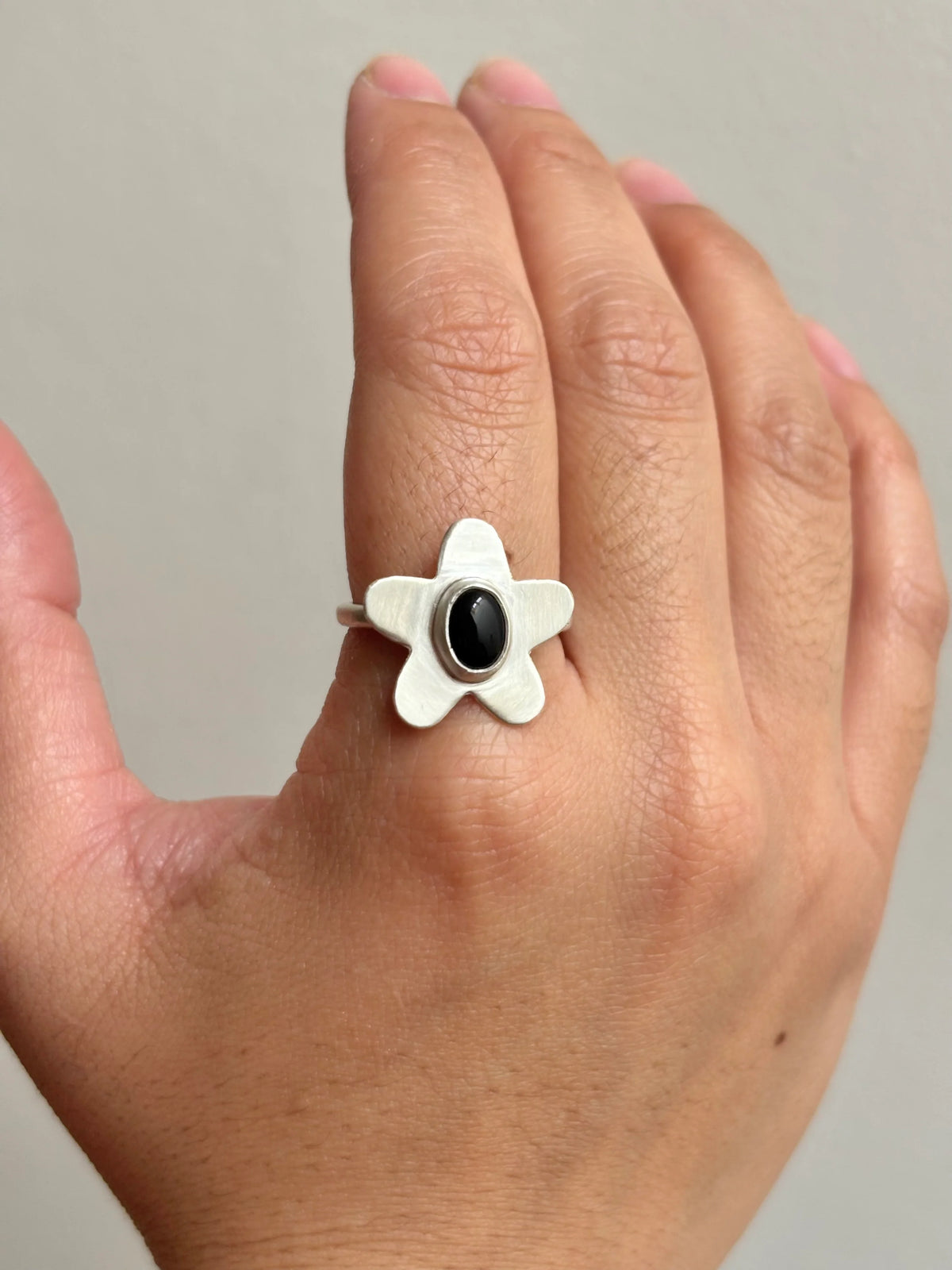 Onyx Flower Ring